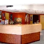 Espace Cite מלון 2*