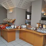 Espace Cite 2* קרקסון