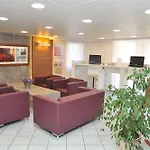 Espace Cite מלון
