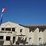 Espace Cite קרקסון