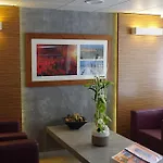 מלון Espace Cite קרקסון