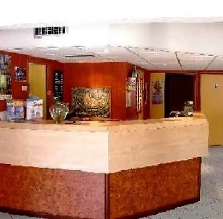 Espace Cite Szálloda 2*
