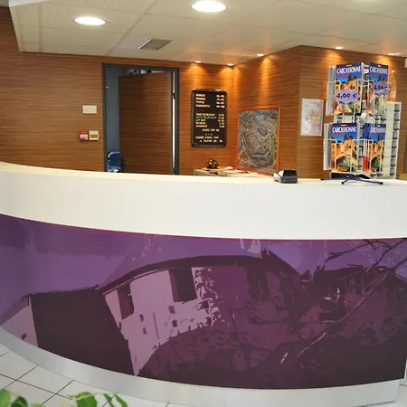 Szálloda Espace Cite 2*