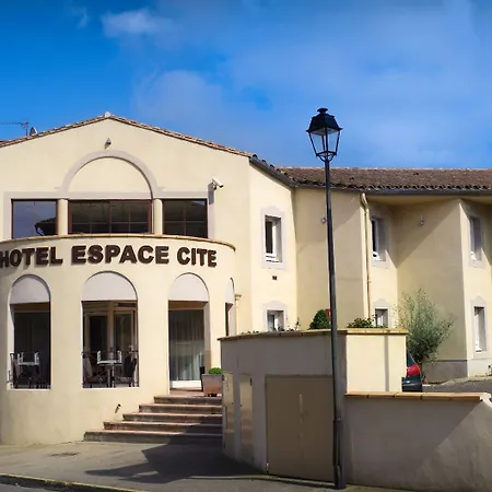 Szálloda Espace Cite