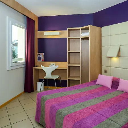 Espace Cite Hotel 2*
