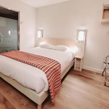 Hotel Espace Cite 2*