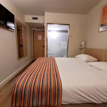 Hotel Espace Cite 2*