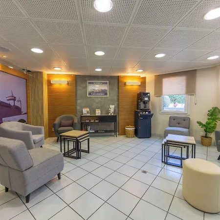 Espace Cite 2* Carcassonne