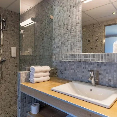 Espace Cite 2* Carcassonne
