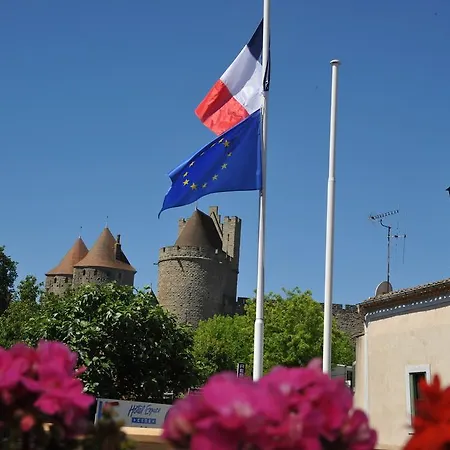 Espace Cite Szálloda