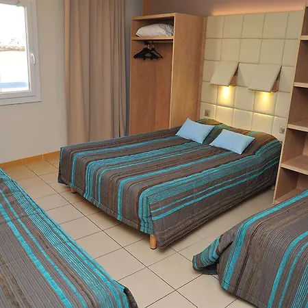Szálloda Espace Cite