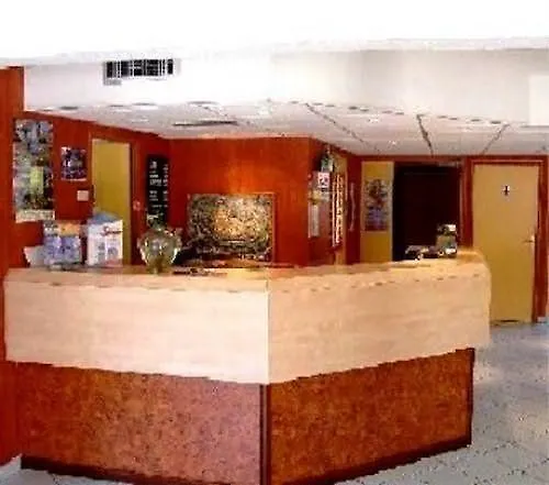 Espace Cite Hotel 2*