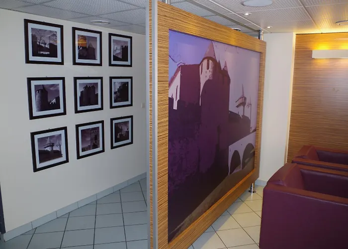 Espace Cite Ξενοδοχείο