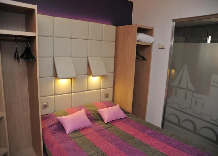 Espace Cite Ξενοδοχείο 2*