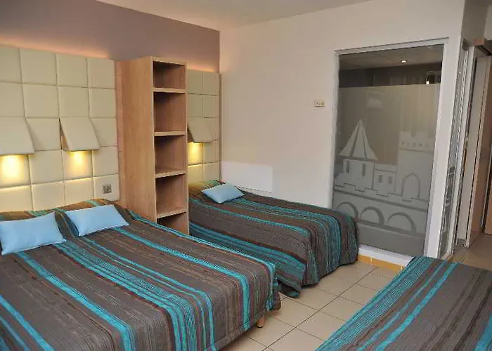 Espace Cite Ξενοδοχείο