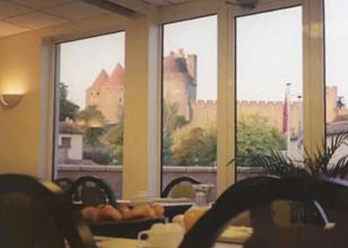 Espace Cite Ξενοδοχείο