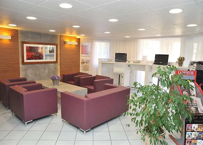 Espace Cite Ξενοδοχείο